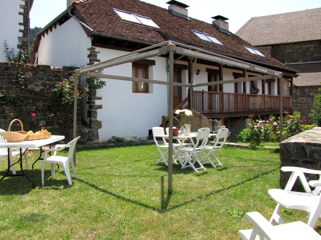 Casa Rural Burret Pension Ochagavía Buitenkant foto