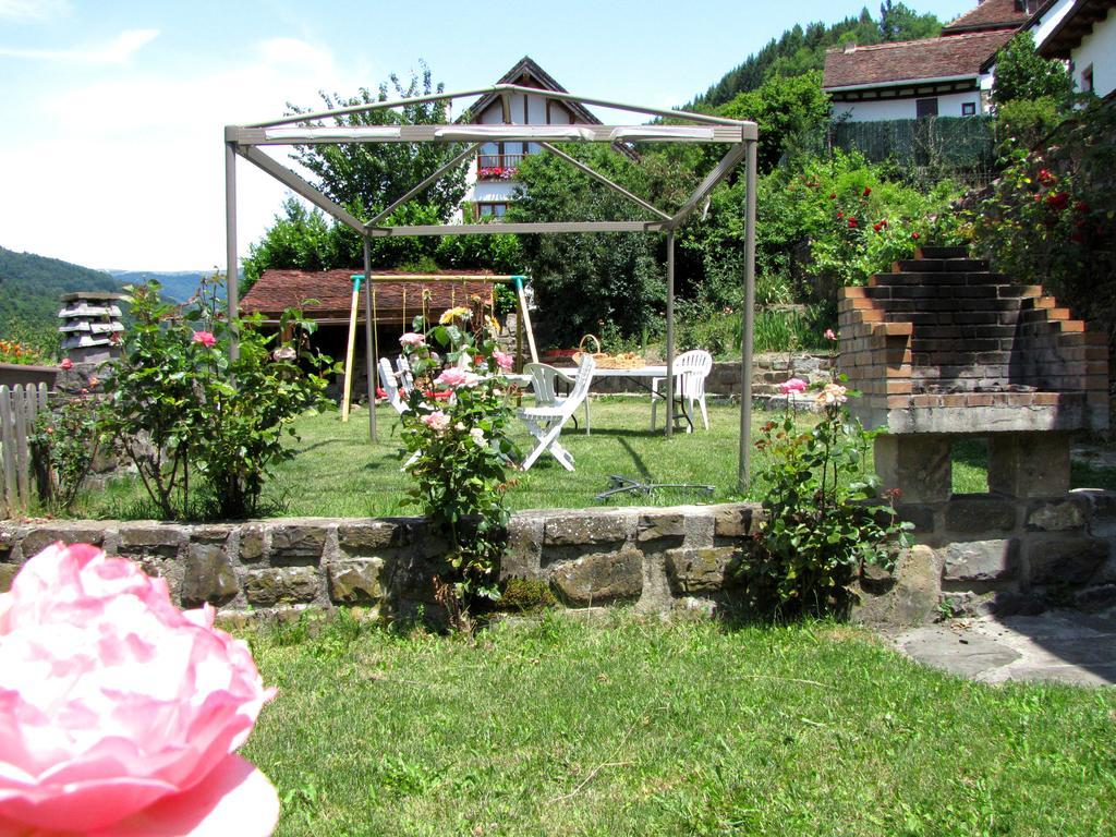 Casa Rural Burret Pension Ochagavía Buitenkant foto
